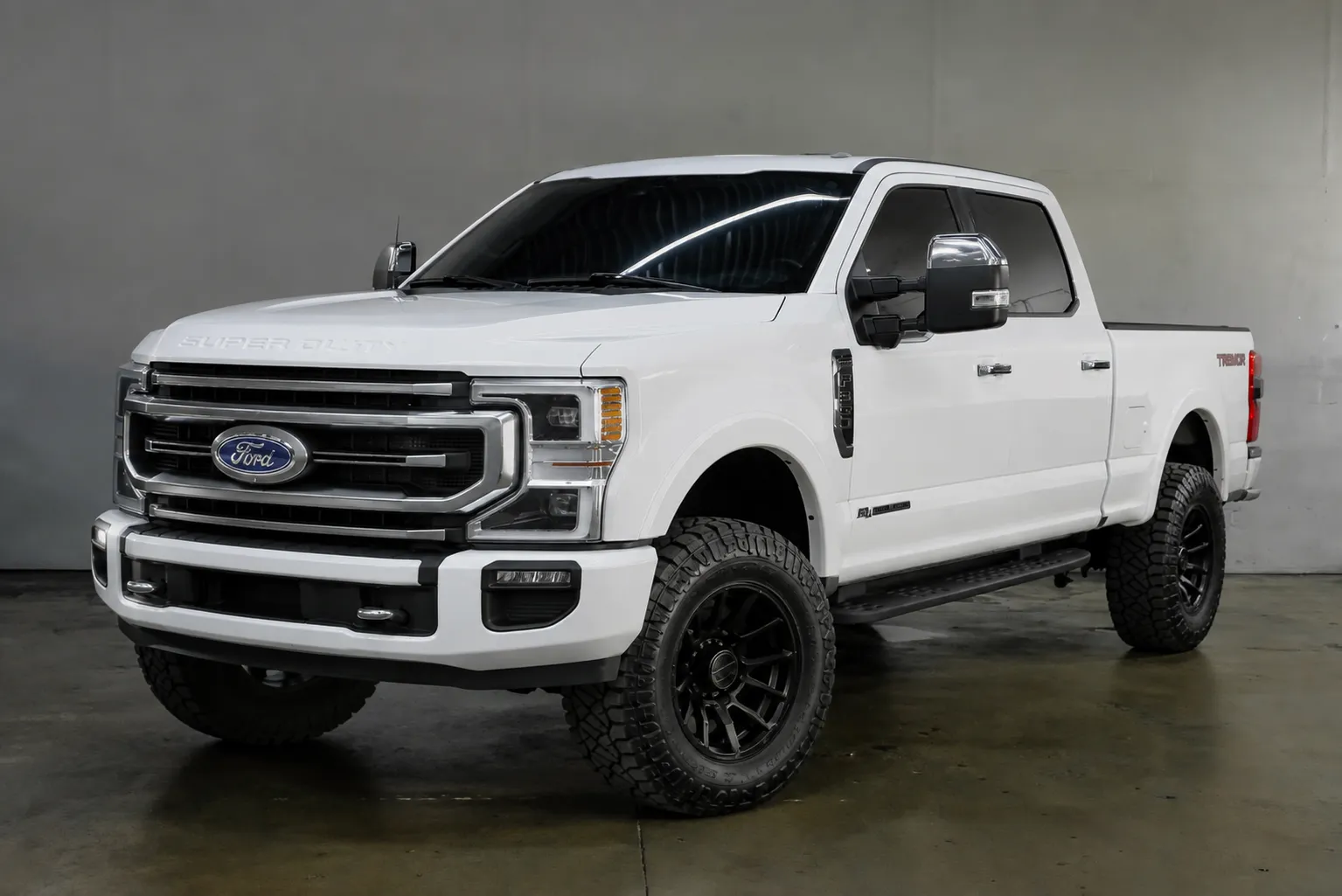 2022 Ford F-350 Super Duty Platinum