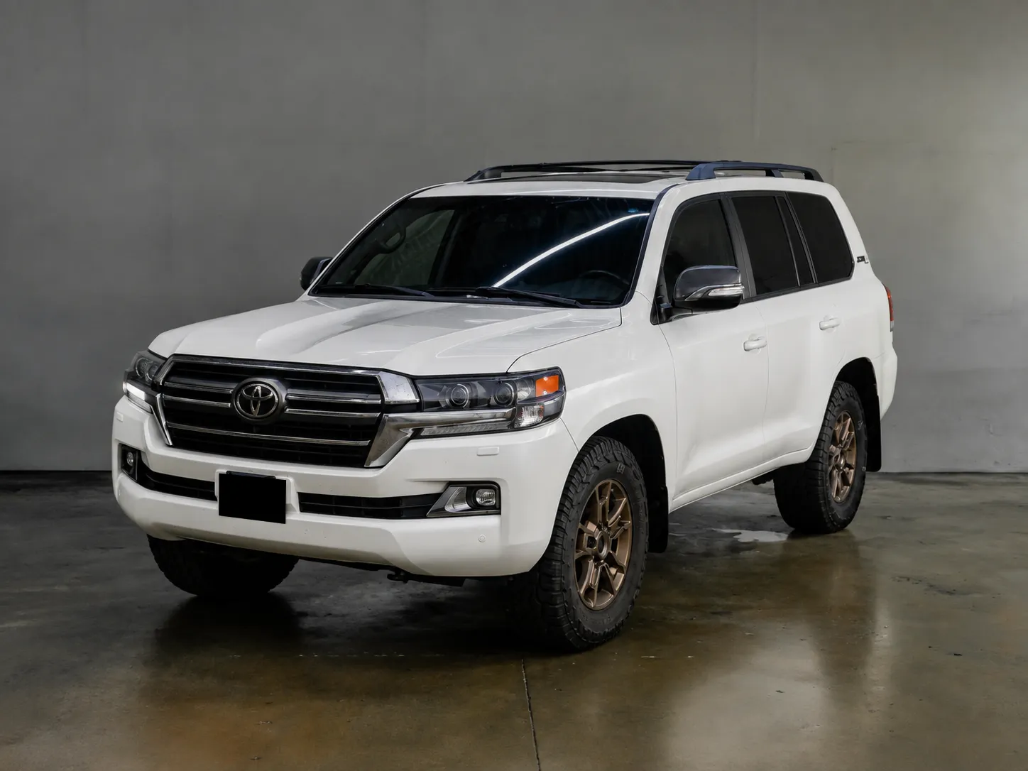 2021 Toyota Land Cruiser URJ200 Heritage Edition