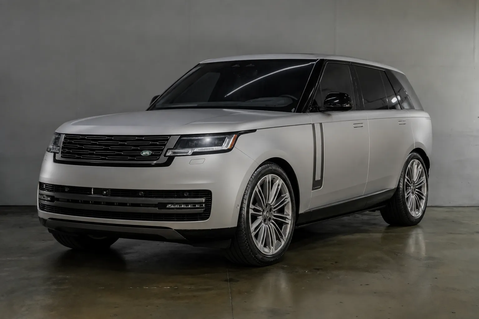 2024 Land Rover Range Rover P530 Autobiography LWB